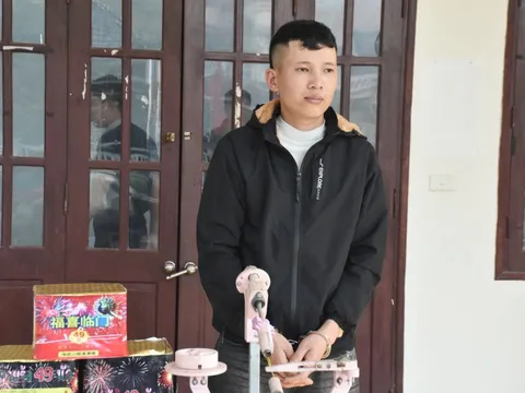 Khám xét khẩn cấp nơi ở, bắt 2 anh em ruột Lê Văn Đăng và Lê Văn Đạt