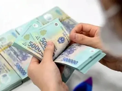 Thưởng Tết 2026: Bức tranh phân hóa giữa các ngành, các địa phương