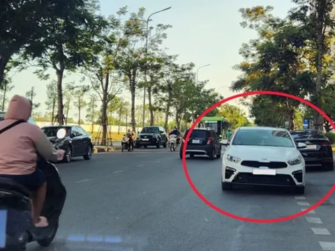 Năm 2026, điều khiển ô tô, xe máy đi ngược chiều bị phạt bao nhiêu?