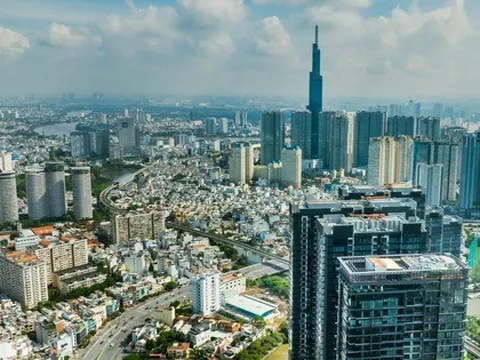 "Thị trường bất động sản 2026 sẽ tăng trưởng không đồng đều như mưa không rơi đều khắp nơi mà sẽ mưa theo từng vùng"