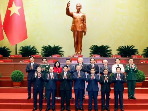 10 Ủy viên Bộ Chính trị tái đắc cử Ban Chấp hành Trung ương khóa XIV