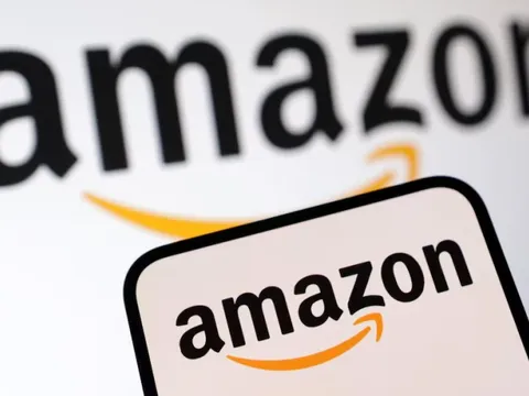 Amazon mạnh tay sa thải 16.000 nhân viên để chạy đua AI