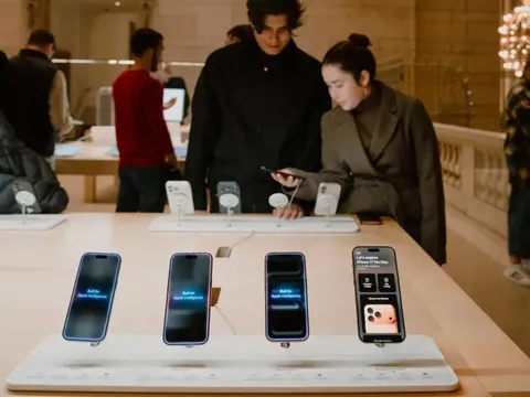 Apple đạt doanh thu kỷ lục gần 144 tỉ USD, bùng nổ ở thị trường Trung Quốc