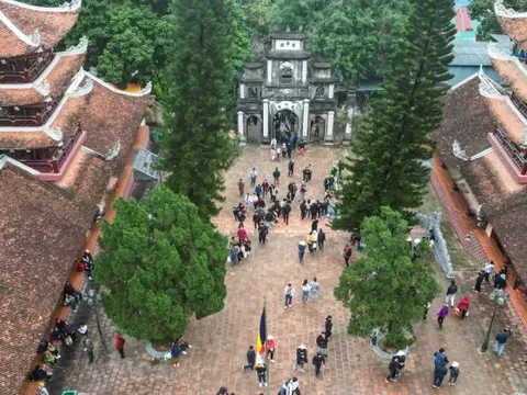 Hà Nội sắp đầu tư 2.000 tỷ đồng cho khu di tích chùa Hương