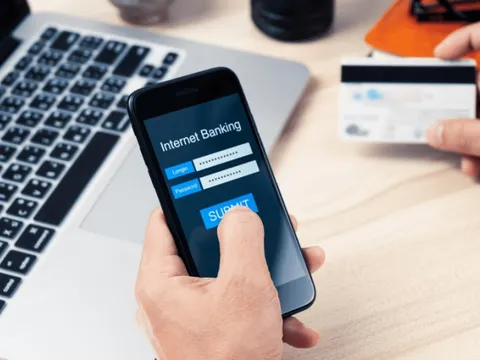 Từ 1/3, sẽ không thể rút hay chuyển tiền được nếu điện thoại bị điều này