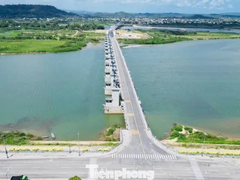 Cận cảnh đập dâng gần 1.500 tỷ đồng vừa thông xe ở Quảng Ngãi