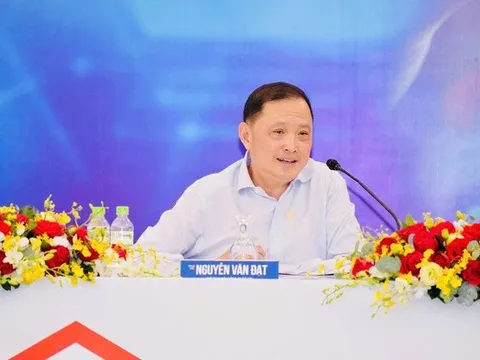 Chủ tịch Phát Đạt đăng ký mua 3 triệu cổ phiếu PDR