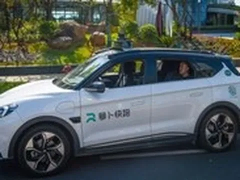 Hàng loạt robotaxi 'chết cứng' ở Trung Quốc: Công nghệ vượt trước, an toàn theo sau?