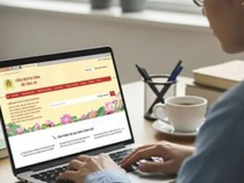 Chi tiết 12 thủ tục hành chính ở Hà Nội chỉ làm online từ 1.4: Đến nộp trực tiếp cũng bị “từ chối”!