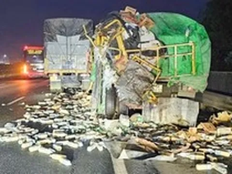 Xe tải đâm ô tô đầu kéo làm 1 người tử vong: Cục CSGT phát cảnh báo khẩn