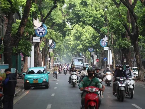 Hà Nội dự kiến hỗ trợ người dân chuyển từ xe xăng sang xe điện tối đa 5 triệu đồng