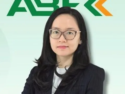 Con gái sinh năm 1993 của đại gia Vũ Văn Tiền xuất hiện ở vị trí mới