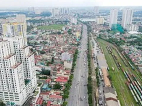 Tuyến quốc lộ dài 36km, rộng 90m, quy mô 10 làn xe, vốn đầu tư 6 tỷ USD do Vingroup đầu tư dự kiến khởi công ngày 19/5