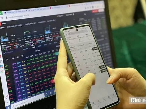 VN-Index thất bại trước mốc 1.925 điểm, khuyến nghị săn cổ phiếu hút tiền