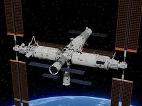 Trung Quốc phá kỷ lục 22 năm của Mỹ, tiến tới dùng cỗ máy 180 tấn tạo thế độc tôn khi kỳ quan công nghệ Mỹ chìm đáy đại dương