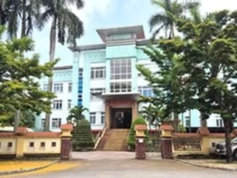 Lời khai bất nhất của "người lạ" trong gói thầu 16,5 tỉ đồng ở Quảng Trị