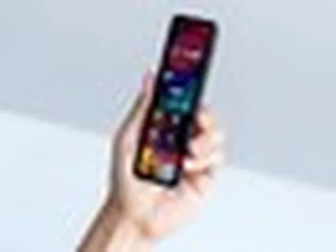 Tôi đã ngừng mua điện thoại Android đắt tiền sau khi nhận ra "sự thật trần trụi" này: Đừng tin lời quảng cáo