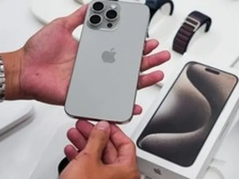 3 chiếc iPhone cũ rớt giá cực mạnh đáng mua nhất hiện nay