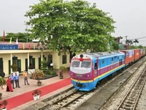Tuyến đường sắt dài 390km đi qua 6 tỉnh thành, vốn đầu tư hơn 200.000 tỷ đồng nhận chỉ đạo "nóng"