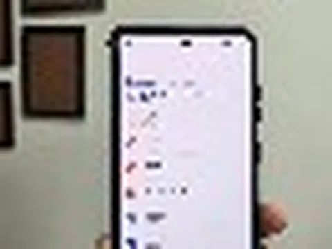 Mò mẫm xóa một "thư mục ẩn" trên điện thoại Android, tôi bất ngờ lấy lại tận 12GB bộ nhớ: Làm thử ngay