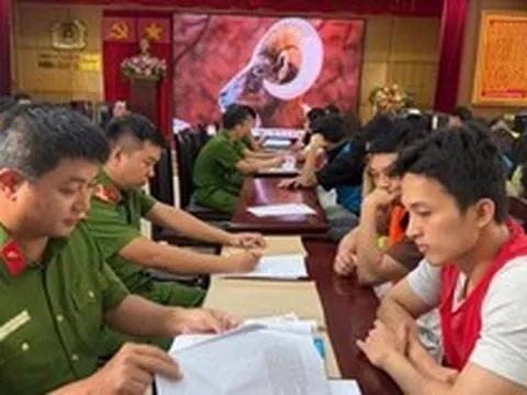 Công an Hà Nội khám xét 27 công ty, khởi tố 194 đối tượng, thu giữ hàng loạt ô tô, bất động sản...