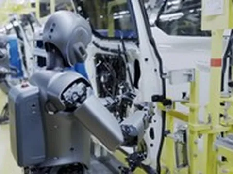 Trung Quốc xây siêu nhà máy robot, tính xuất xưởng nửa triệu bộ mỗi năm