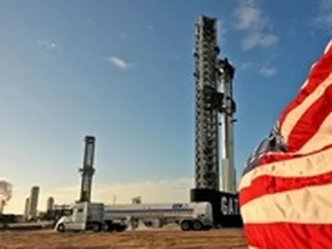 SpaceX muốn xây đường ống khí đốt riêng cấp nhiên liệu phóng tên lửa Starship
