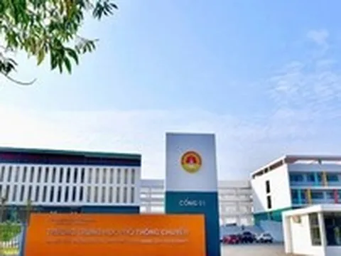 Công an vào cuộc vụ trường THPT ở Tuyên Quang có 147 điểm 10 Toán tốt nghiệp: Hiệu trưởng nói gì?