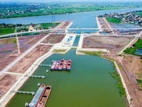 Phải phá đi xây lại sau 8 tháng nhưng công trình 2.500 tỷ đồng hiện đại Việt Nam vẫn tạo kỳ tích lớn
