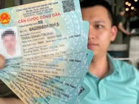 Người đàn ông SN 1977 phát hiện số CCCD trùng với người khác: Bộ công an nói gì?