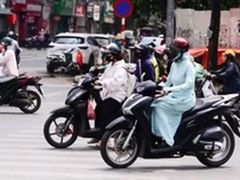 Dự báo thời tiết miền Trung hôm nay 7/7: Nắng nóng 32-35°C, vài nơi có mưa dông