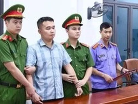 Vụ 140 điểm 10 toán tốt nghiệp tại Tuyên Quang: Giáo viên Nguyễn Hà Duy bị bắt về tội gì?