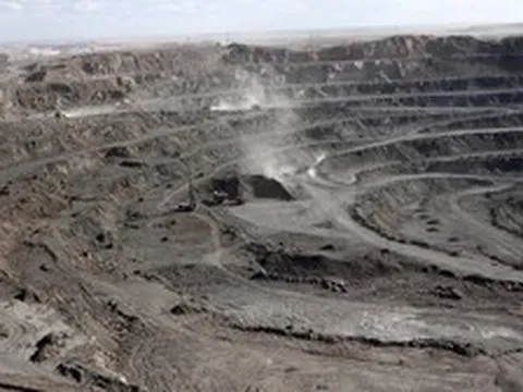 Không phải Trung Quốc, đất hiếm từ một quốc gia đang ồ ạt chảy về châu Á – 2 ‘con rồng’ lớn đua nhau gom hàng